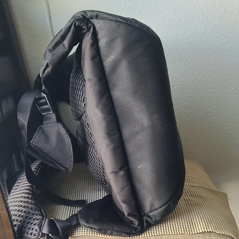 Tumi Sleek Black Backpack